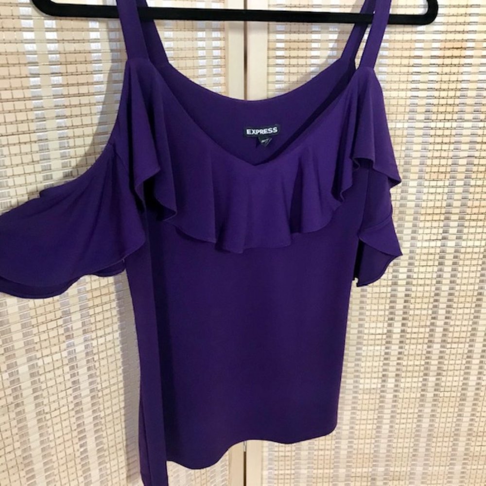 Express Ruffle Cold Shoulder Top